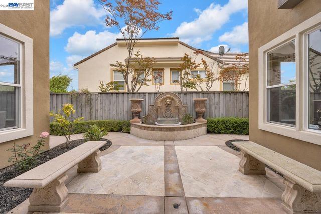 10872 Inspiration Cir, Dublin, CA 94568