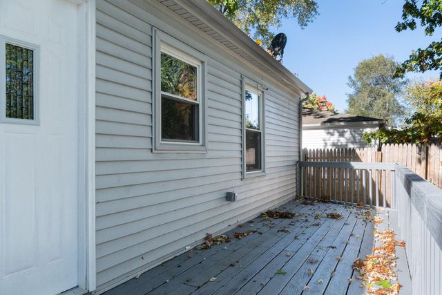 5609 Roanoke Street, Portage, MI 49024