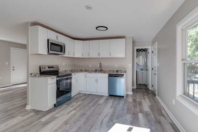 5609 Roanoke Street, Portage, MI 49024