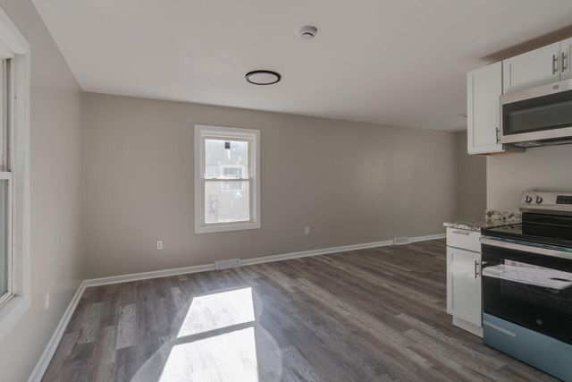 5609 Roanoke Street, Portage, MI 49024