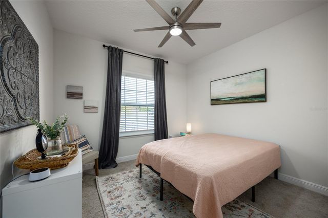 6075 SW 215TH TERRACE, Newberry, FL 32669