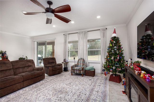 6075 SW 215TH TERRACE, Newberry, FL 32669