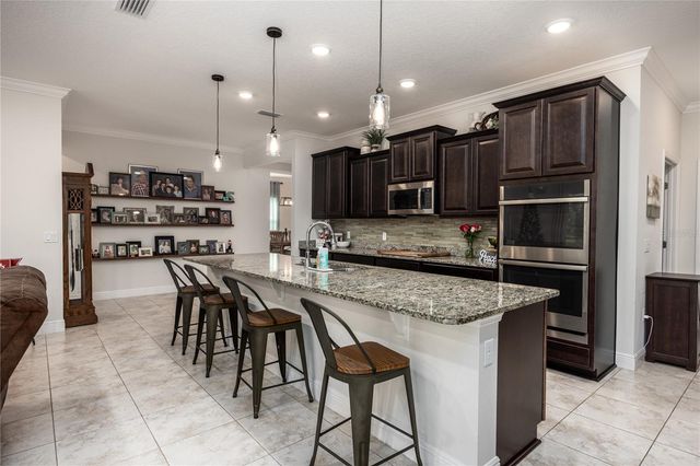 6075 SW 215TH TERRACE, Newberry, FL 32669