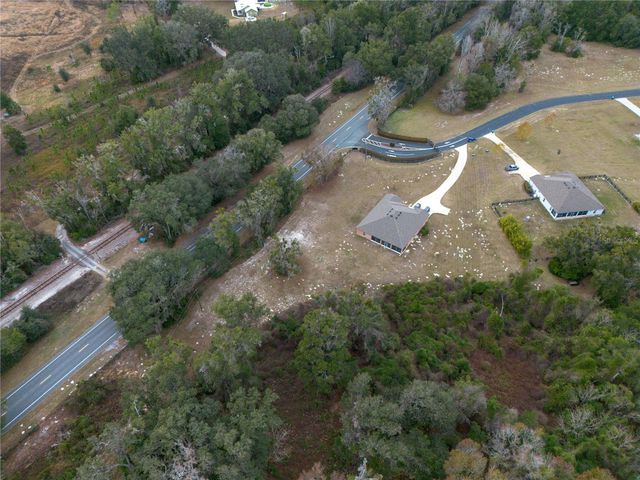 6075 SW 215TH TERRACE, Newberry, FL 32669