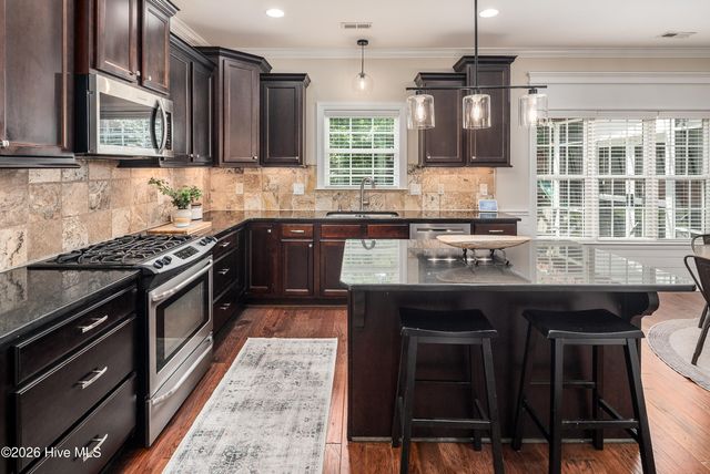 925 Mill Creek Drive, Greenville, NC 27834