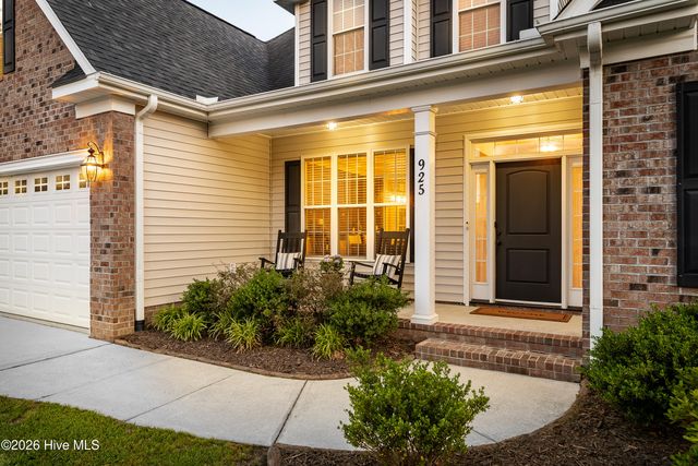 925 Mill Creek Drive, Greenville, NC 27834