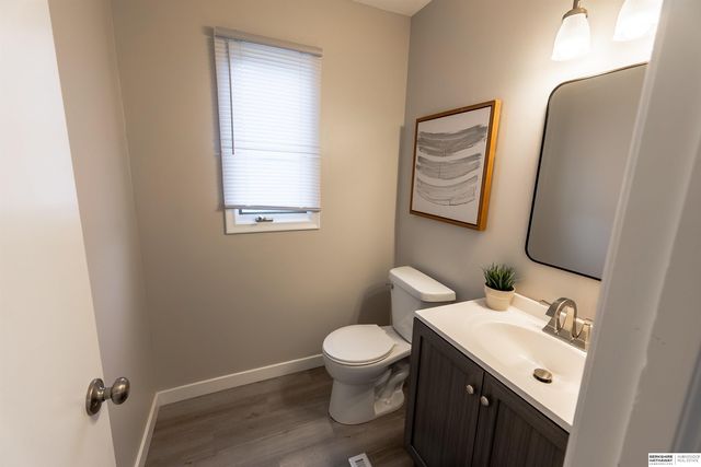 7675 S 41st Avenue, Bellevue, NE 68147