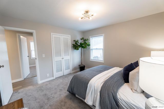 7675 S 41st Avenue, Bellevue, NE 68147