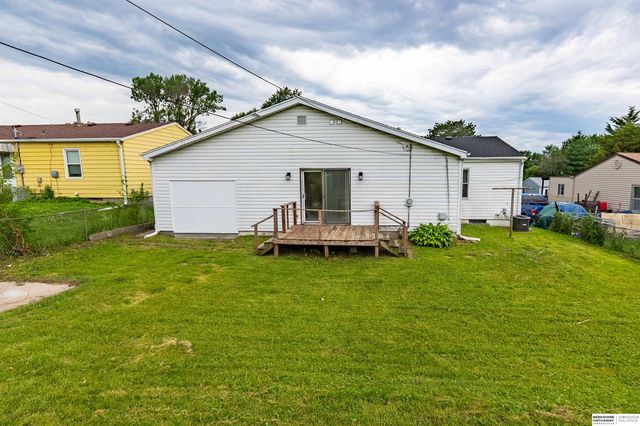 7675 S 41st Avenue, Bellevue, NE 68147