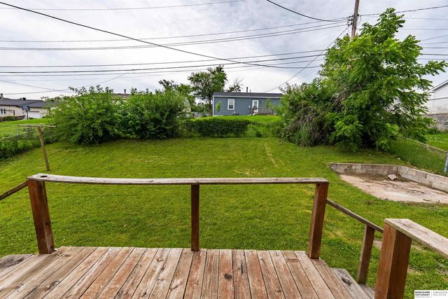 7675 S 41st Avenue, Bellevue, NE 68147