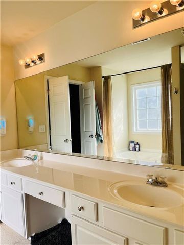 2787 Glenlocke Way NW, Atlanta, GA 30318