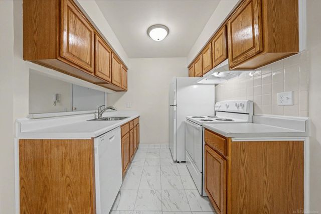 34680 Huntley Drive K-26, Sterling Heights, MI 48312