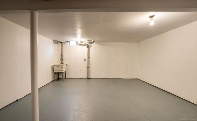 34680 Huntley Drive K-26, Sterling Heights, MI 48312