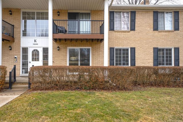 34680 Huntley Drive K-26, Sterling Heights, MI 48312