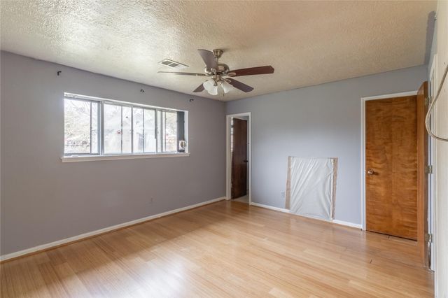 4502 Adobe Lane, Baytown, TX 77521