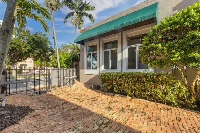 200 COCOANUT AVENUE 7, Sarasota, FL 34236