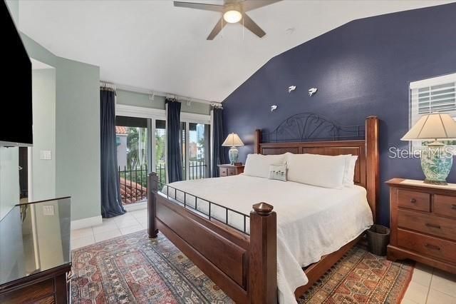 200 COCOANUT AVENUE 7, Sarasota, FL 34236