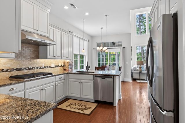 102 Ambermist Way, Forked River, NJ 08731
