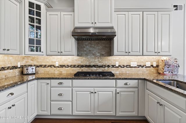 102 Ambermist Way, Forked River, NJ 08731
