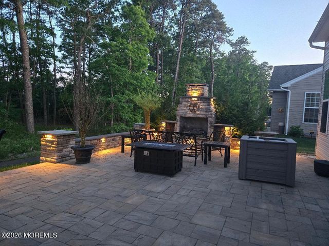 102 Ambermist Way, Forked River, NJ 08731