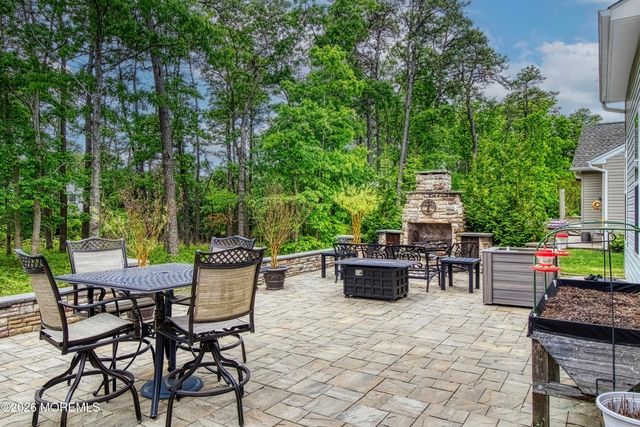 102 Ambermist Way, Forked River, NJ 08731