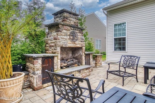 102 Ambermist Way, Forked River, NJ 08731
