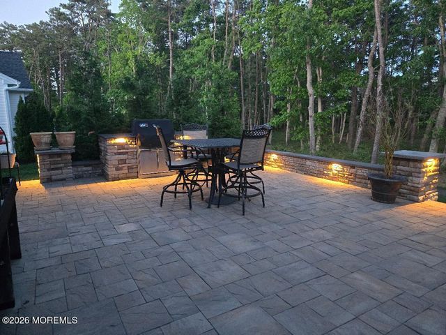 102 Ambermist Way, Forked River, NJ 08731