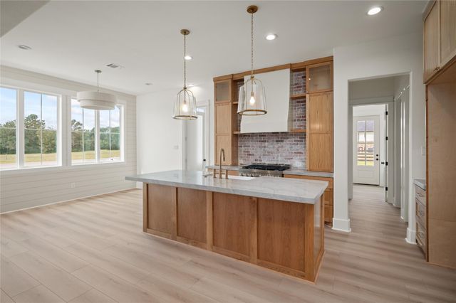 24940 Hopeview Way, Montgomery, TX 77356