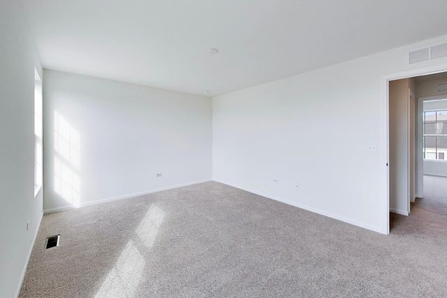 1011 Celebration Drive, Aurora, IL 60504