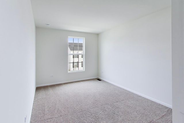 1011 Celebration Drive, Aurora, IL 60504