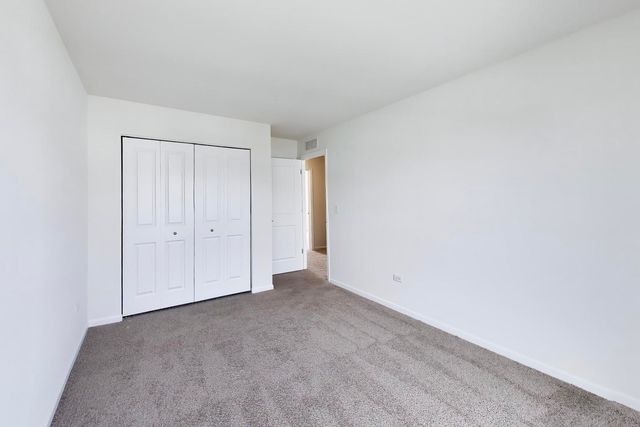 1011 Celebration Drive, Aurora, IL 60504