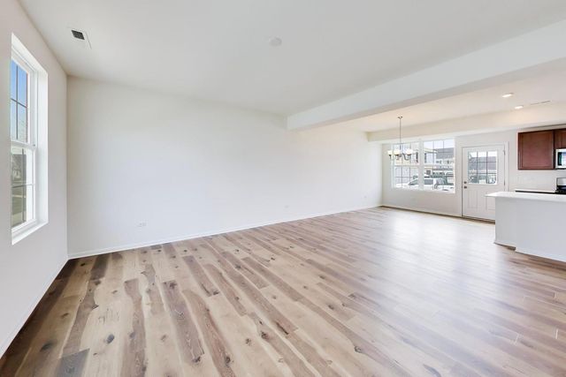 1011 Celebration Drive, Aurora, IL 60504