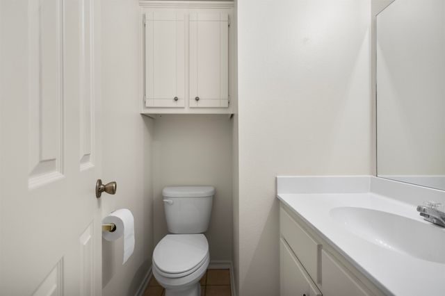 607 Gayle St, Gladewater, TX 75647