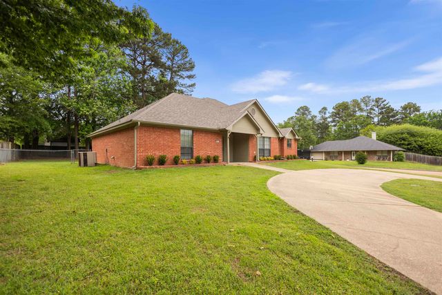 607 Gayle St, Gladewater, TX 75647