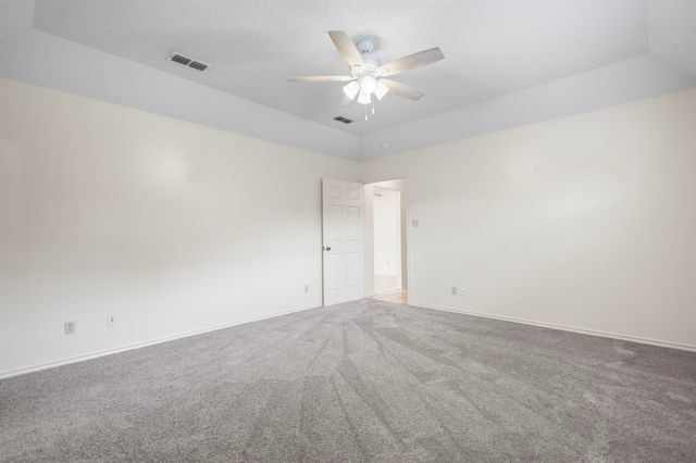 607 Gayle St, Gladewater, TX 75647