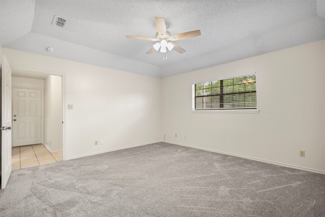 607 Gayle St, Gladewater, TX 75647