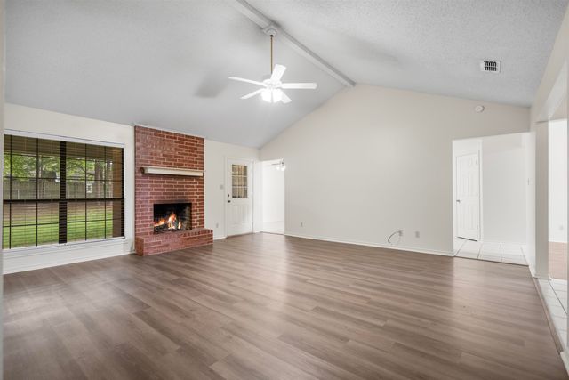 607 Gayle St, Gladewater, TX 75647
