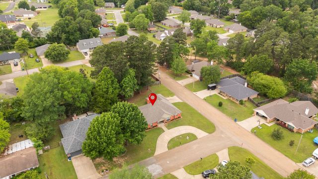 607 Gayle St, Gladewater, TX 75647