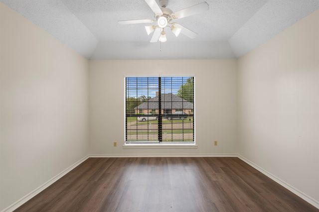 607 Gayle St, Gladewater, TX 75647