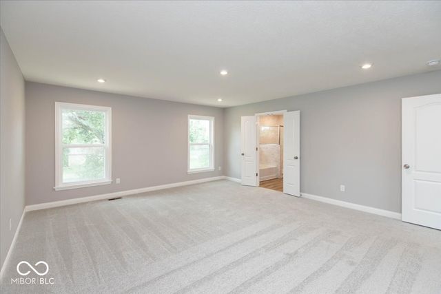 9564 Hemingway Drive, Indianapolis, IN 46239