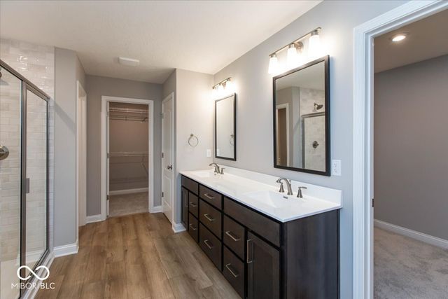 9564 Hemingway Drive, Indianapolis, IN 46239