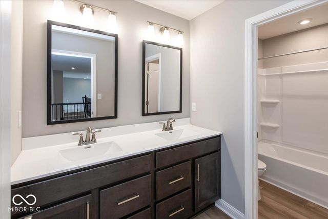 9564 Hemingway Drive, Indianapolis, IN 46239