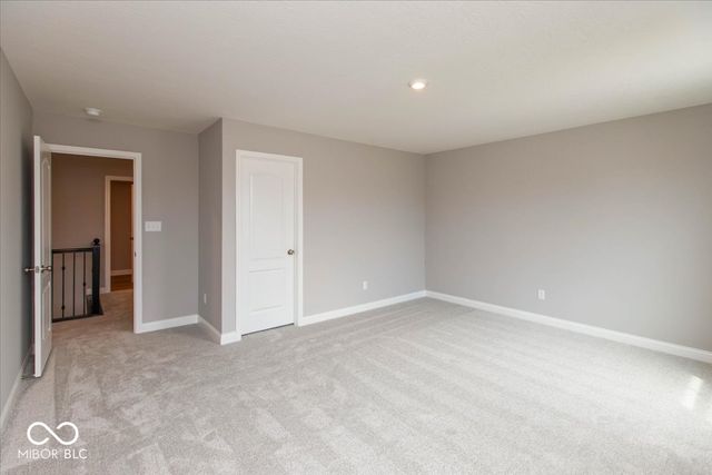 9564 Hemingway Drive, Indianapolis, IN 46239