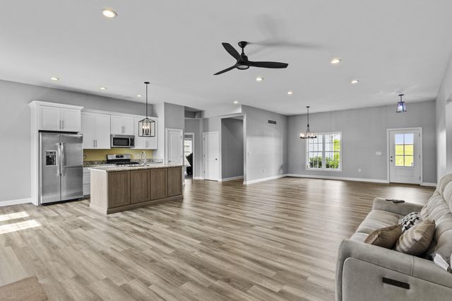 162 Westwoods Drive, Georgetown, KY 40324