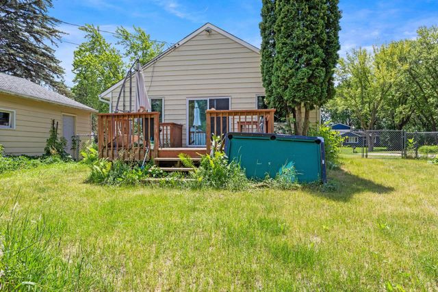 527 Emil Avenue, Shoreview, MN 55126