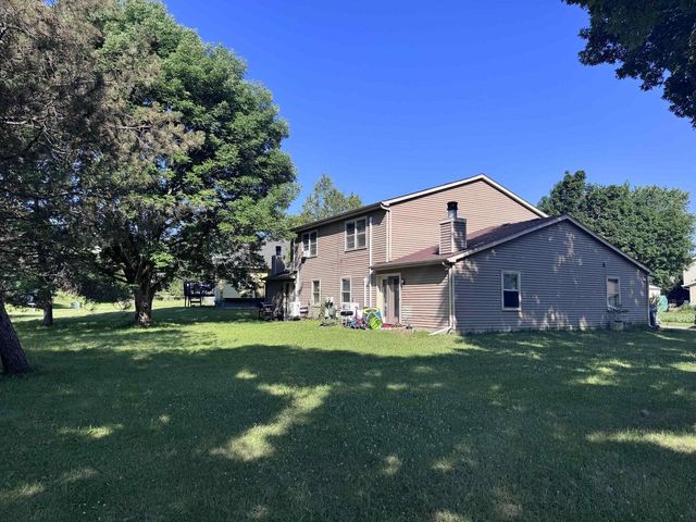7101-7103 Tempe Drive, Madison, WI 53719