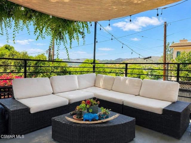 9218 Slater Terrace, Chatsworth, CA 91311
