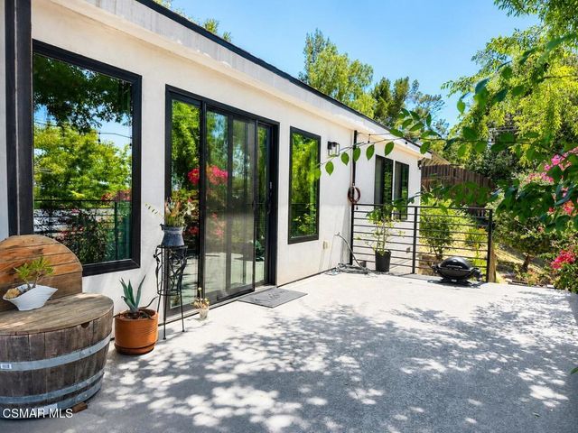 9218 Slater Terrace, Chatsworth, CA 91311