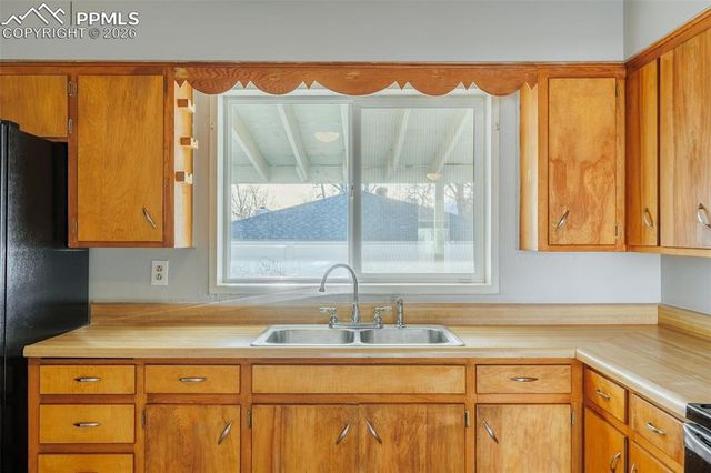 502 Rosemont Drive, Colorado Springs, CO 80911