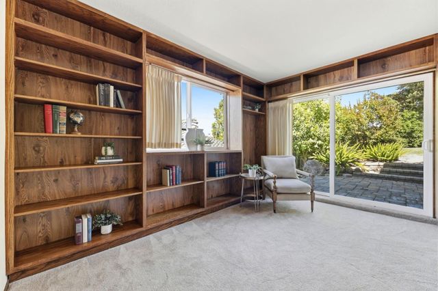 7142 Echo Ridge Drive, San Jose, CA 95120